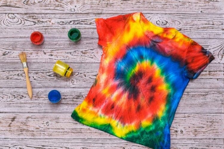 Como Fazer o Efeito Tie Dye com Corante